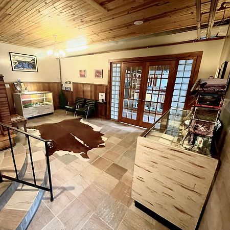 Skyline Village Inn Spruce Pine エクステリア 写真