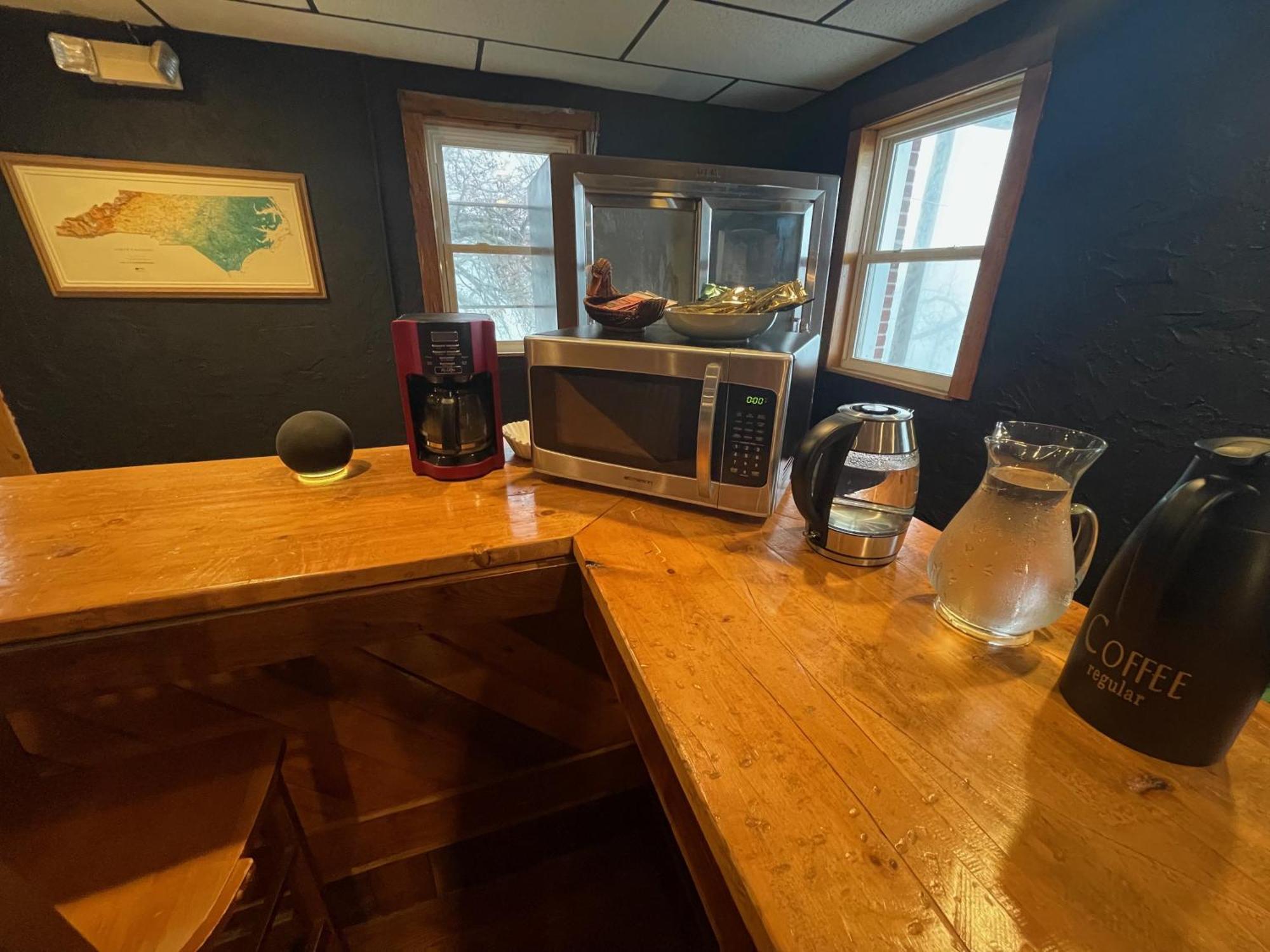 Skyline Village Inn Spruce Pine エクステリア 写真