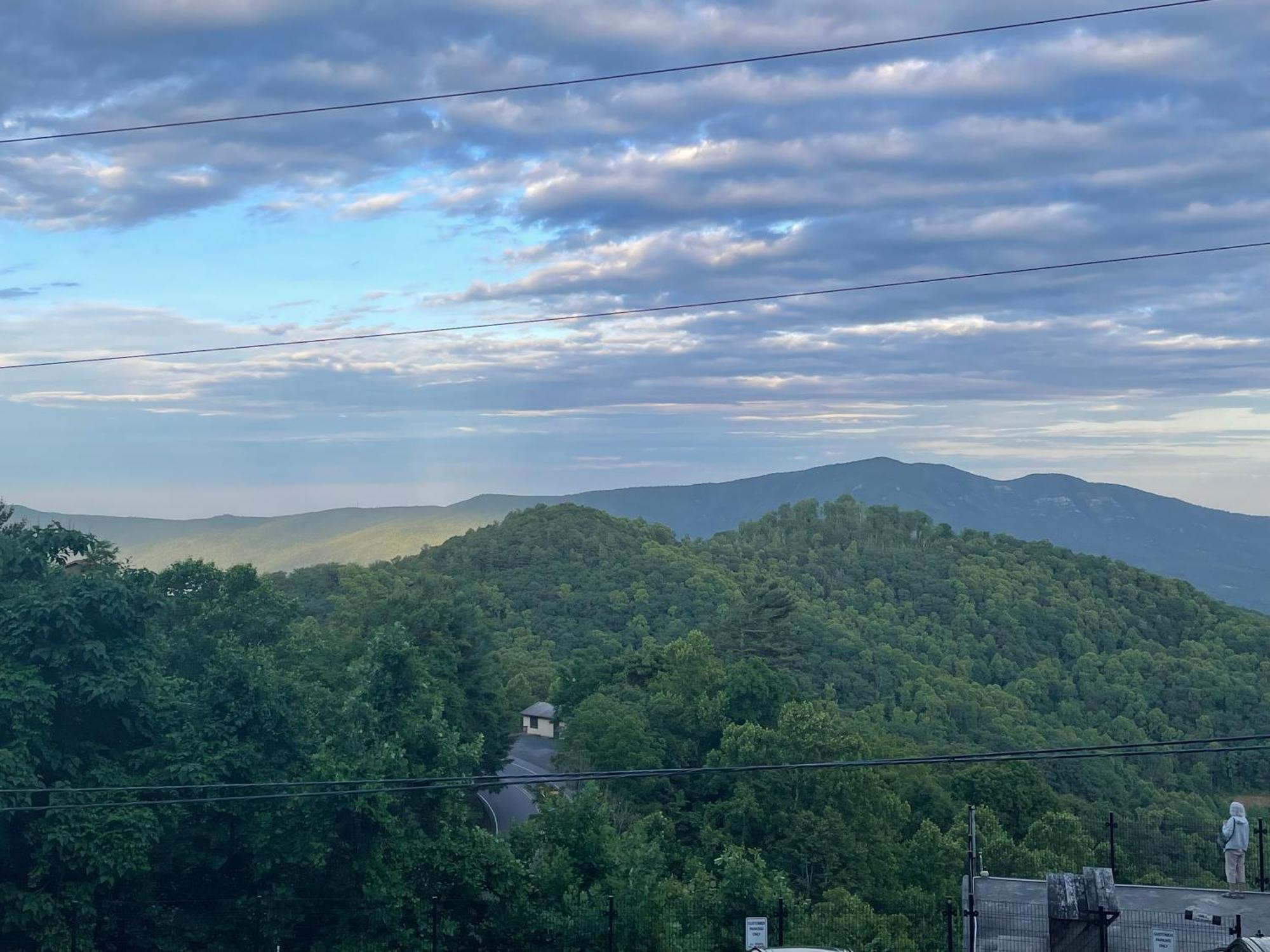 Skyline Village Inn Spruce Pine エクステリア 写真