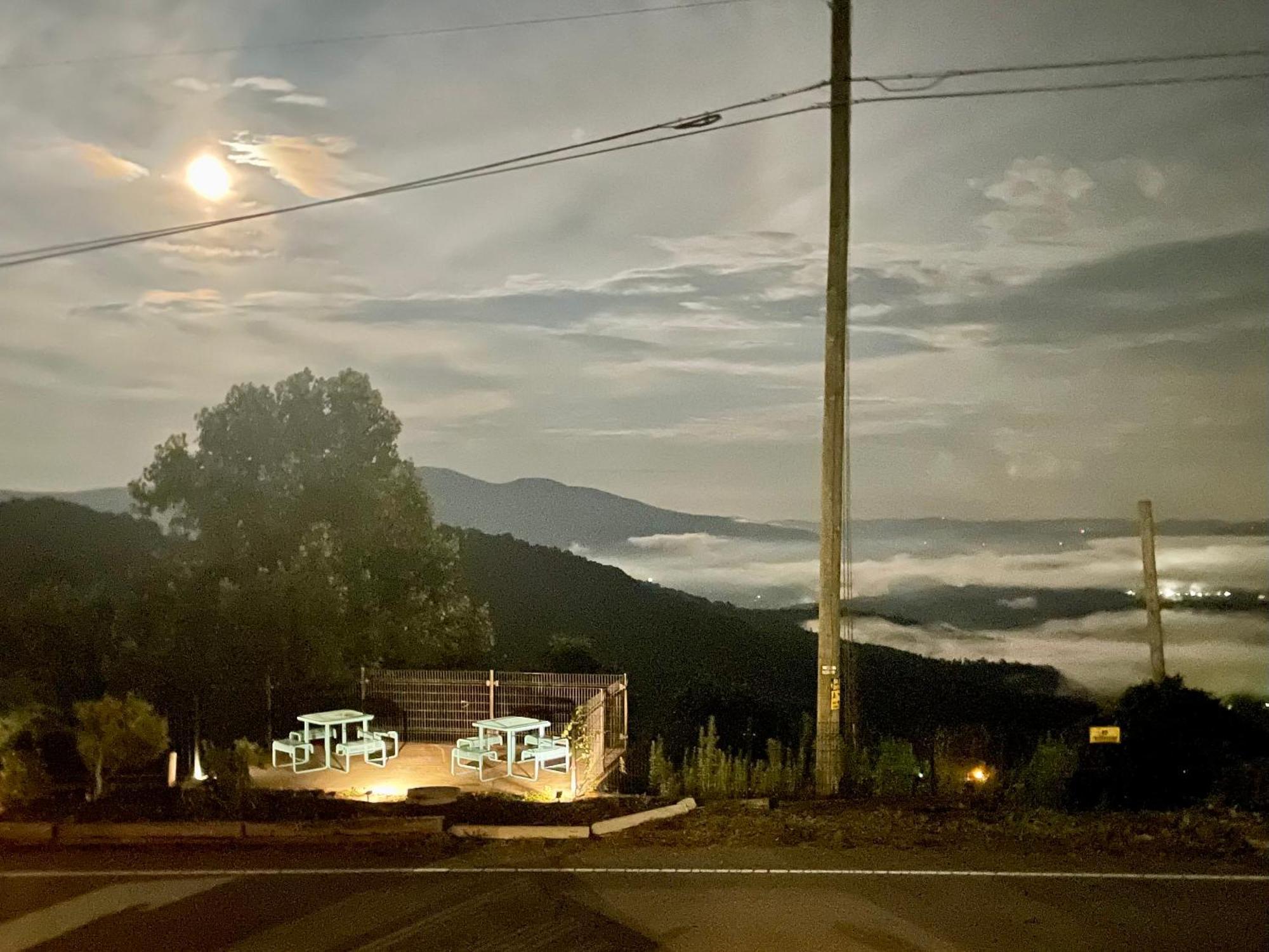 Skyline Village Inn Spruce Pine エクステリア 写真